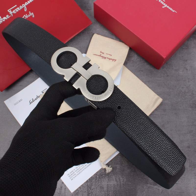 Dây nịt nam Salvatore Ferragamo đen mặt khắc chữ siêu cấp