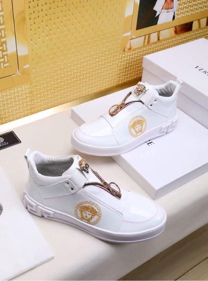 Giày lười Versace siêu cấp họa tiết chữ vạn màu trắng