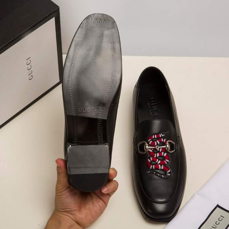 Giày lười Gucci siêu cấp họa tiết rắn 