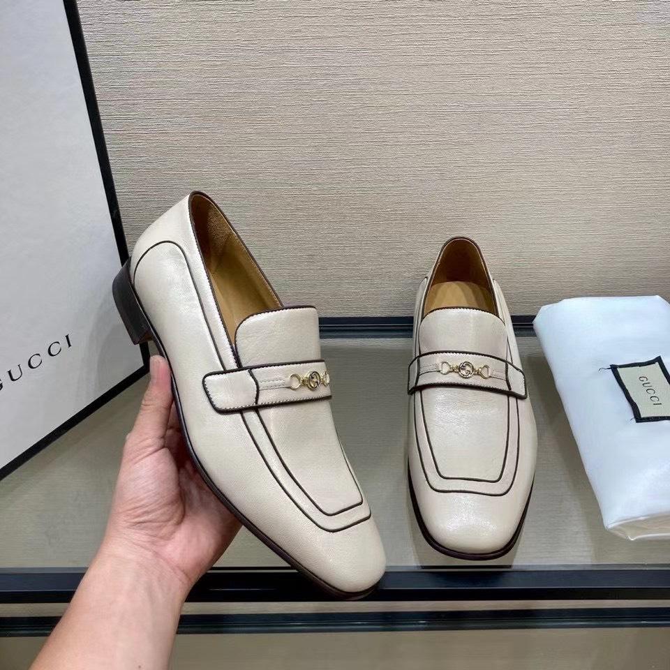 Giày lười Gucci like au họa tiết logo màu kem GLGC29