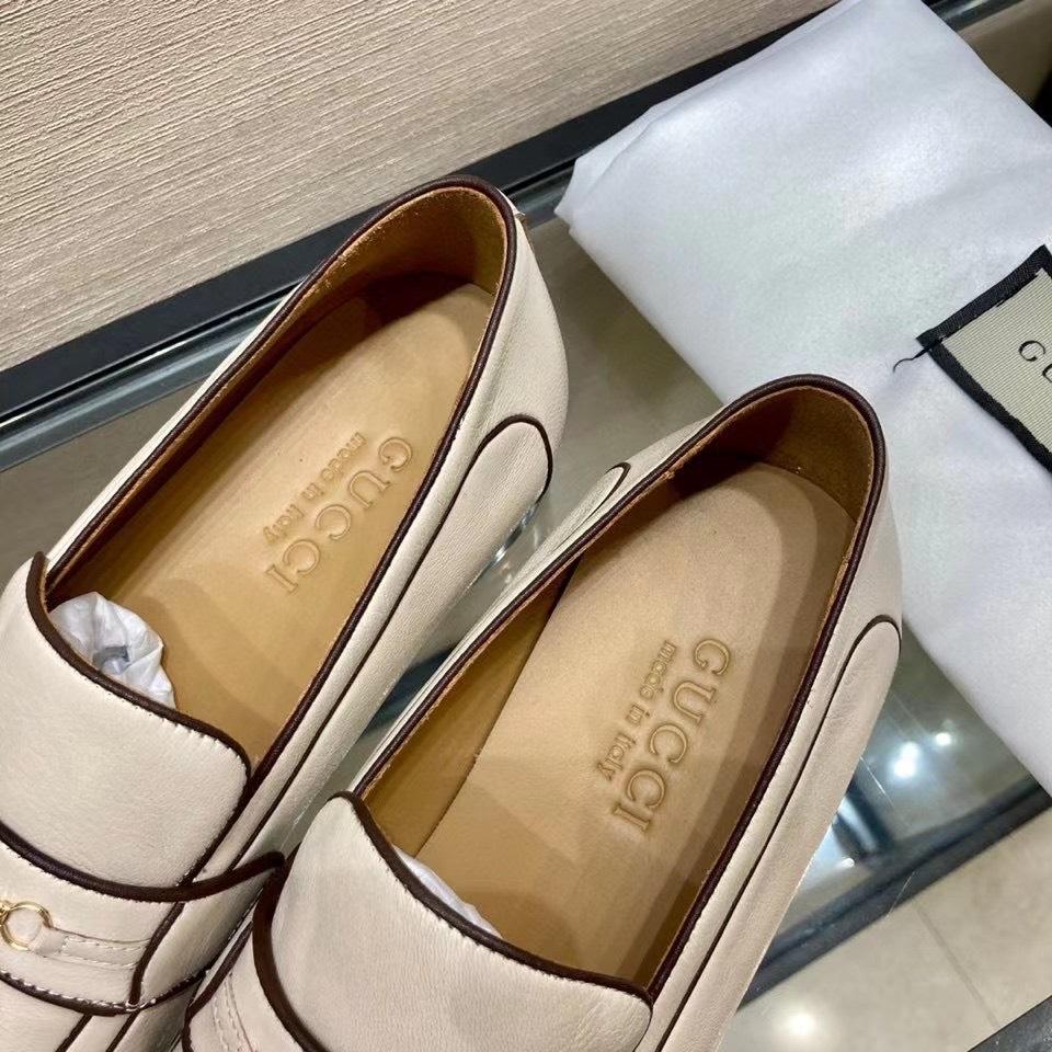 Giày lười Gucci like au họa tiết logo màu kem GLGC29