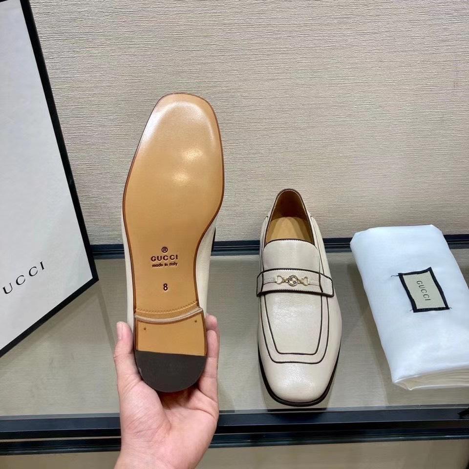 Giày lười Gucci like au họa tiết logo màu kem GLGC29