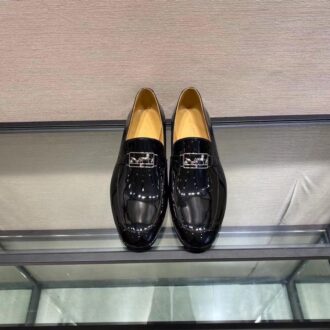 Giày lười Hermes like au đế cao da bóng hoạ tiết tuần lộc GLHM04