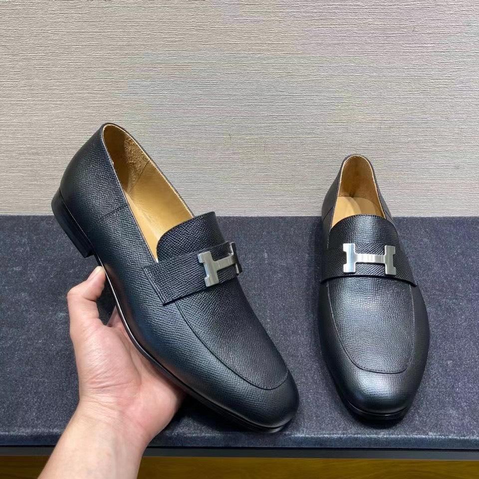 Giày lười Hermes like au đế cao họa tiết logo da taiga GLH03