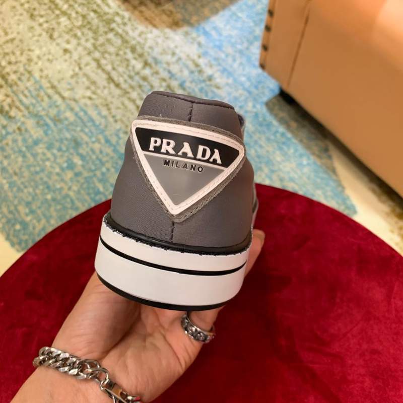 Giày lười Prada siêu cấp da lộn