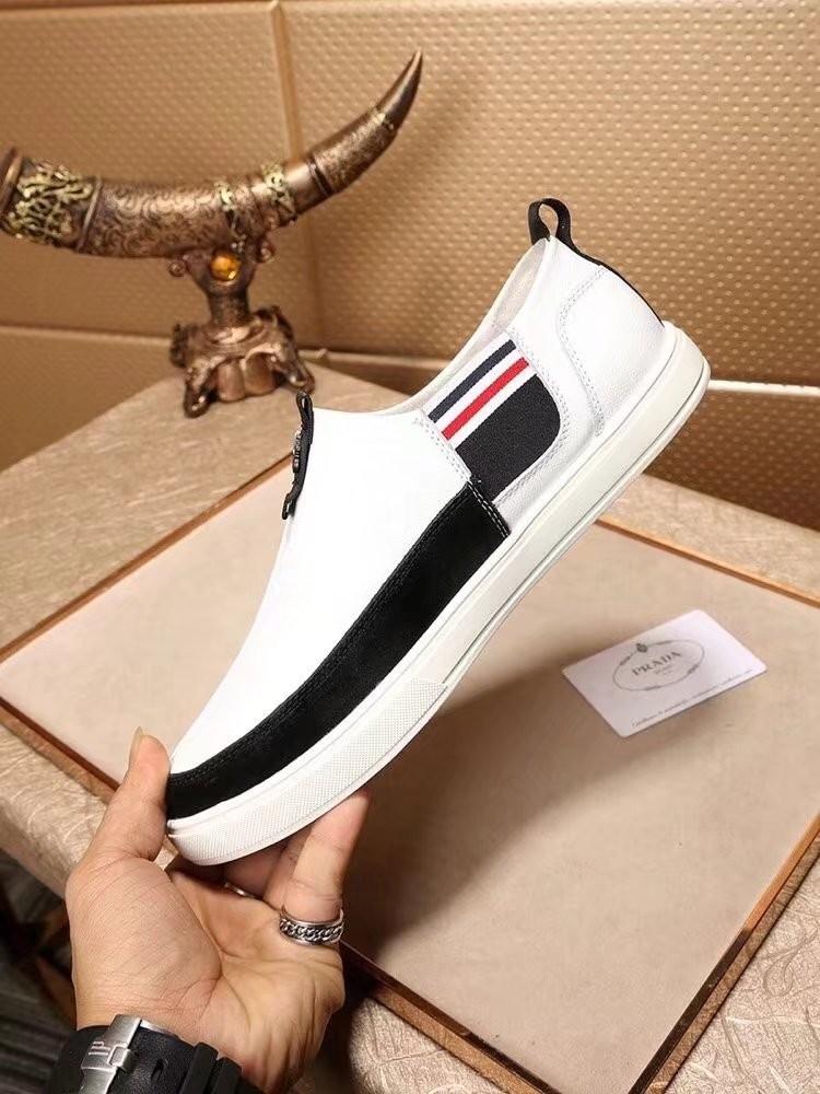 Giày lười Prada siêu cấp họa tiết chữ màu trắng