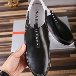 Giày lười Prada siêu cấp họa tiết logo màu đen