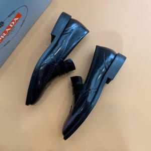 Giày lười Prada siêu cấp màu nâu đen