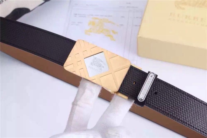 Thắt lưng nam Burberry đen mặt vuông kẻ sọc chéo siêu cấp