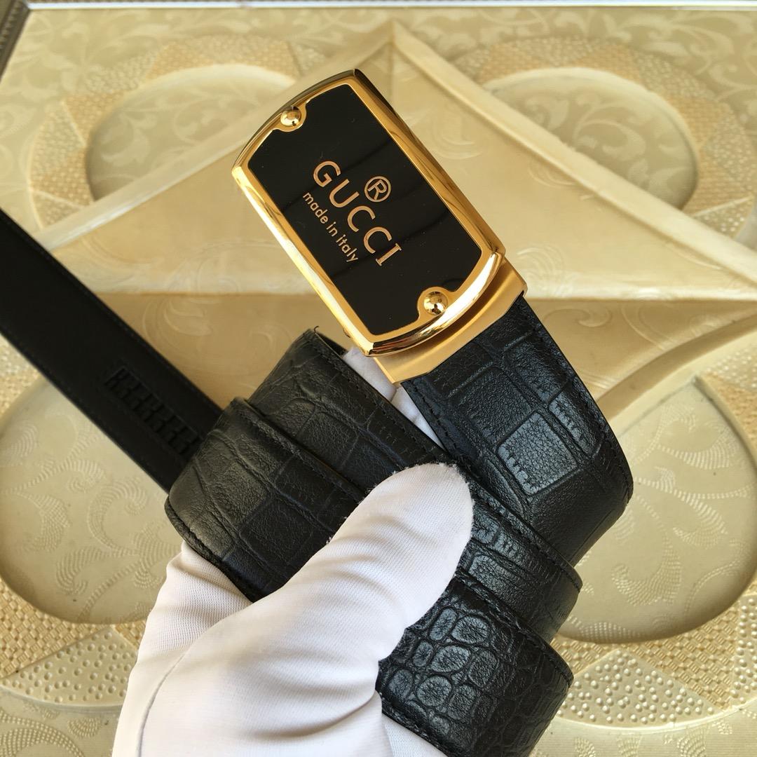 Thắt lưng nam Gucci siêu cấp vân rắn mặt khóa vuông logo vàng