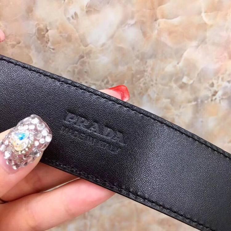 Thắt lưng nam Prada đen mặt khóa kim silver siêu cấp