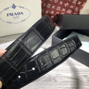 Thắt lưng nam Prada đen mặt khóa kim siêu cấp