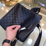 Túi đeo chéo Gucci siêu cấp đen da trơn