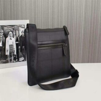 tui deo cheo burberry ke soc xanh den tdcb02 (2)