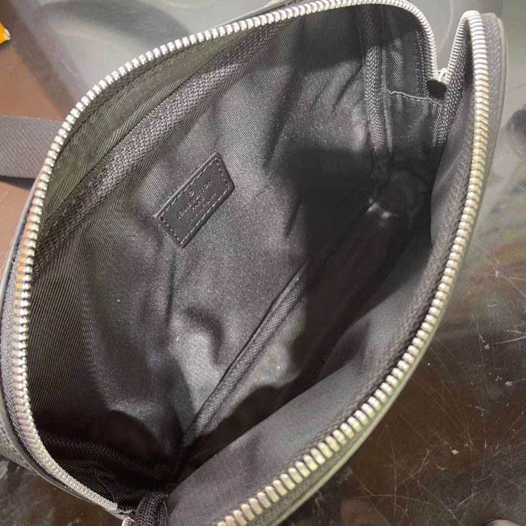 Túi đeo chéo Louis Vuitton hoạ tiết caro 2 in 1 TDCLV21