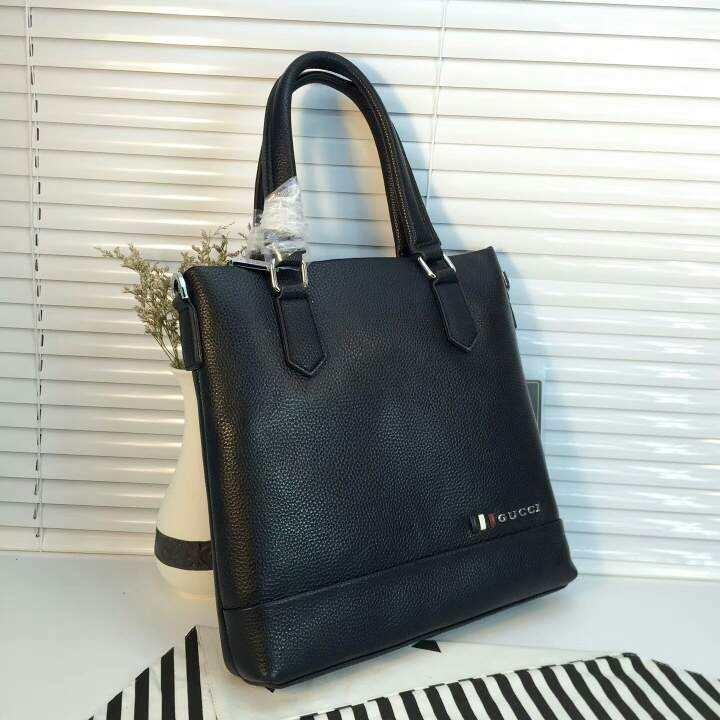 Túi xách Gucci nam mini xanh đen logo Gucci nổi siêu cấp