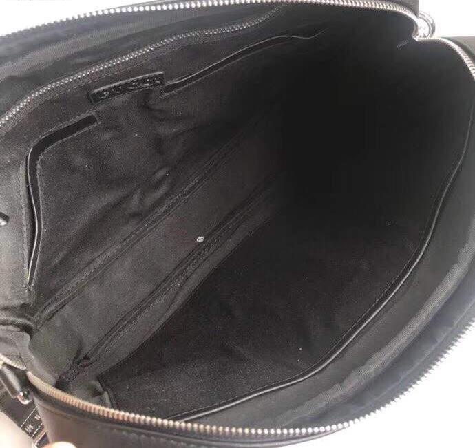 Túi xách nam Gucci siêu cấp họa tiết xanh đỏ