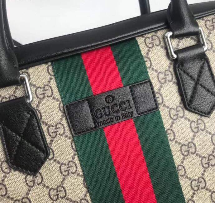 Túi xách nam Gucci siêu cấp trắng họa tiết sọc xanh đỏ