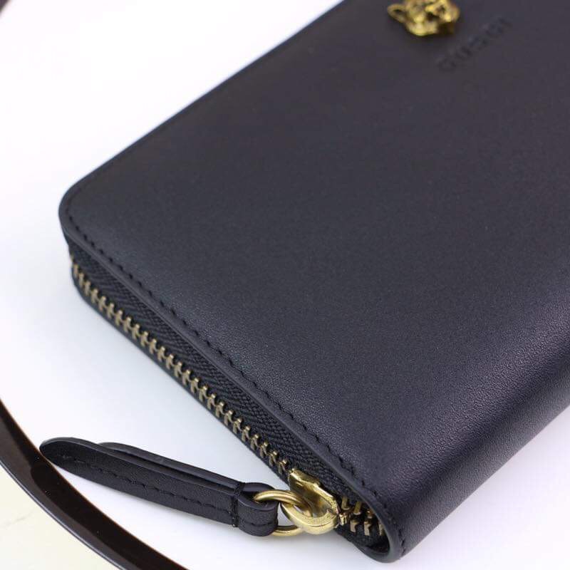 Ví nam cầm tay Gucci siêu cấp tím than logo mặt hổ