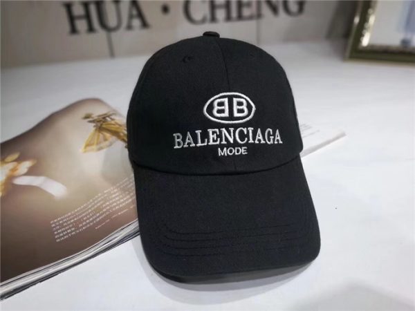 Mũ nam Balenciaga siêu cấp họa tiết BB