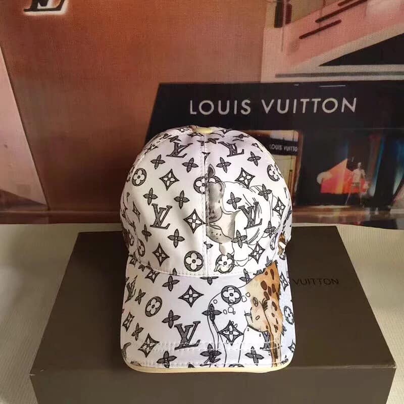 Mũ nam Louis Vuitton siêu cấp trắng họa tiết hươu