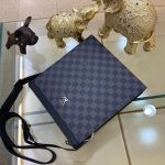 tui deo cheo nam louis vuitton xanh ke caro tdclv06 (3)