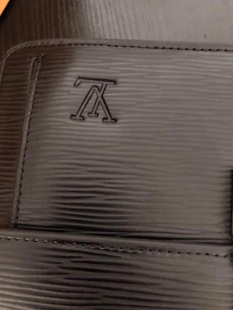 Ví nam Louis Vuitton siêu cấp đen