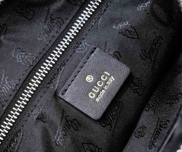 Clutch nam Gucci logo đen phối tag da siêu cấp