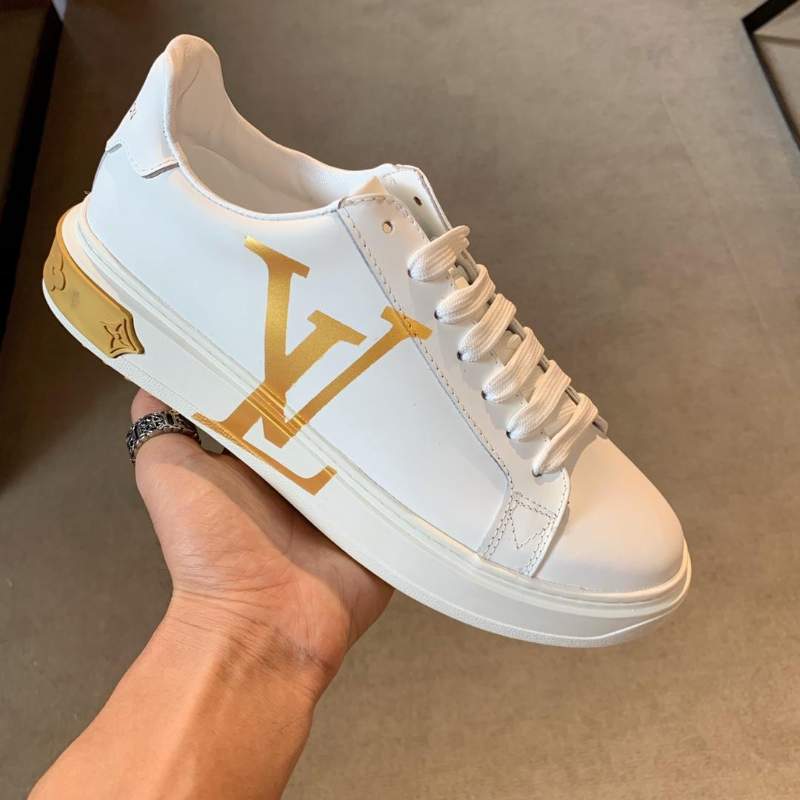 Giày nam Louis Vuitton siêu cấp trắng họa tiết logo vàng