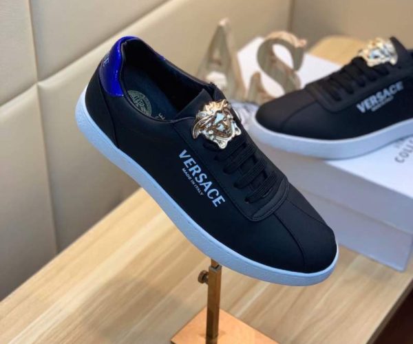 Giày nam Versace siêu cấp đen gót xanh họa tiết logo