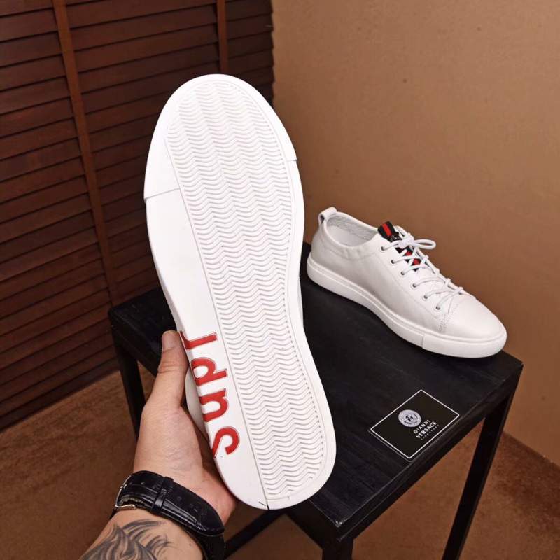 Giày nam Versace siêu cấp trắng họa tiết viền đỏ