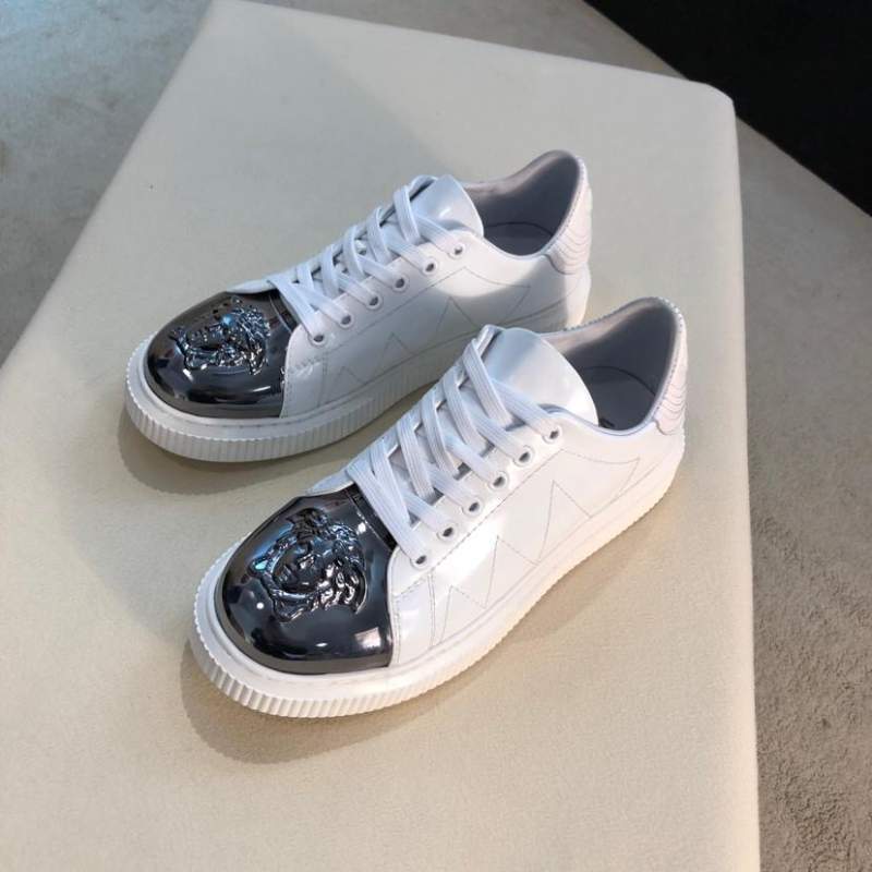 Giày nam Versace siêu cấp trắng xanh họa tiết mặt người