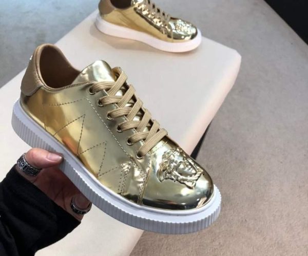 Giày nam Versace siêu cấp vàng họa tiết mặt người