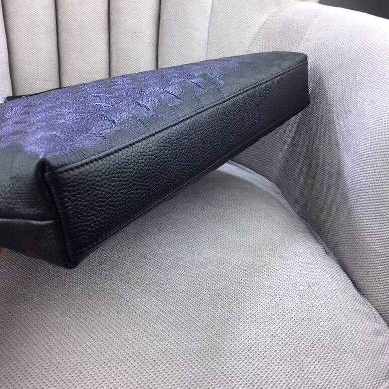 Túi da nam Louis Vuitton siêu cấp đen họa tiết caro