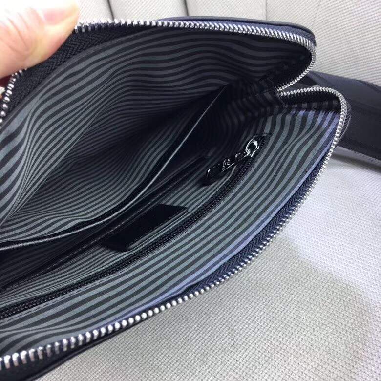 Túi đeo chéo Louis Vuitton siêu cấp da dập caro