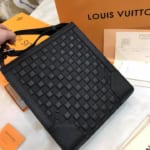 Túi đeo chéo Louis Vuitton siêu cấp da sần họa tiết caro