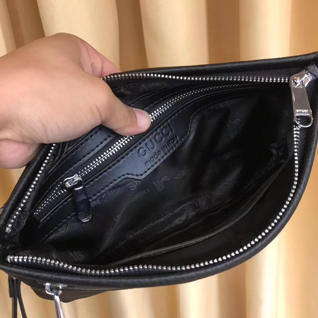 Ví nam Gucci siêu cấp cầm tay da nhăn khóa viền đỏ