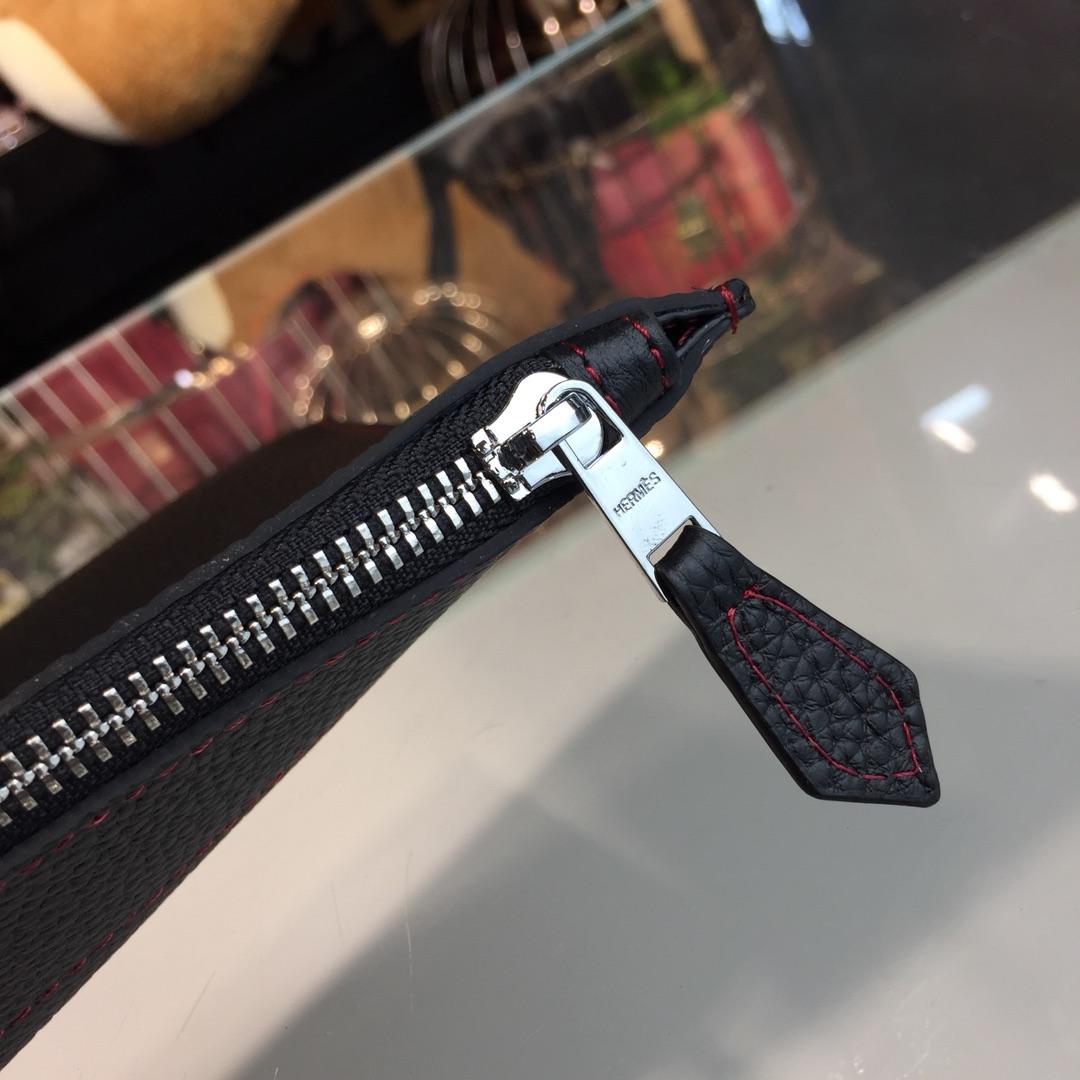 Ví nam Hermes siêu cấp cầm tay đen da nhăn họa tiết chữ H