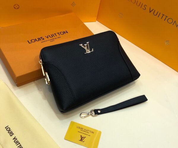 Ví nam Louis Vuitton siêu cấp cầm tay da nhăn khoá số VNLV14