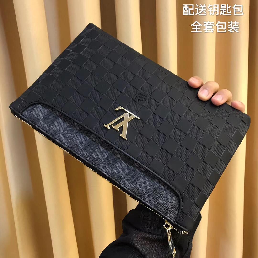 Ví nam Louis Vuitton siêu cấp cầm tay họa tiết caro đen