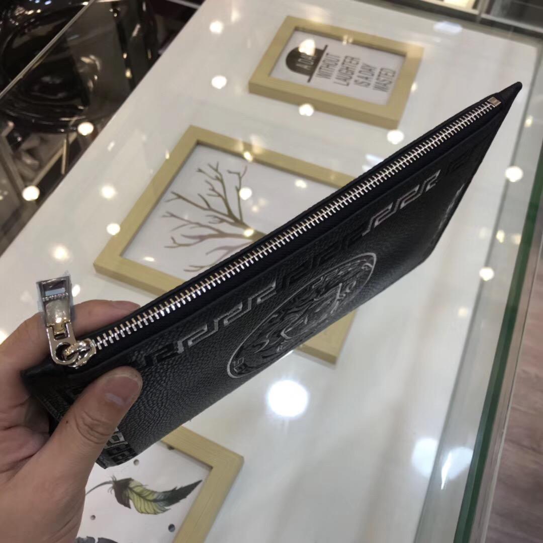 Ví nam Versace siêu cấp cầm tay họa tiết ô tròn mặt người
