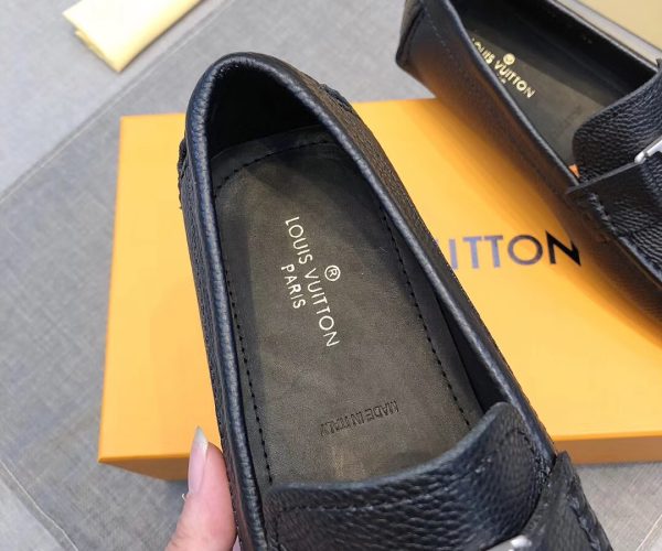 Giày lười Louis Vuitton siêu cấp da nhăn họa tiết logo bạc