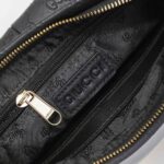 Clutch nam Gucci hoạ tiết tag xanh đỏ siêu cấp màu đen