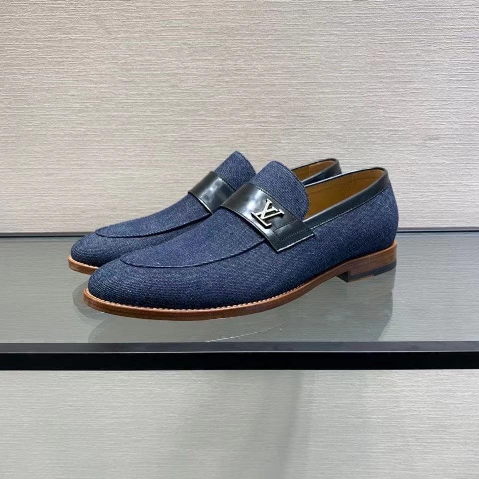 Giày lười Louis Vuitton like au đế cao khoá logo lệch màu xanh GLLV43
