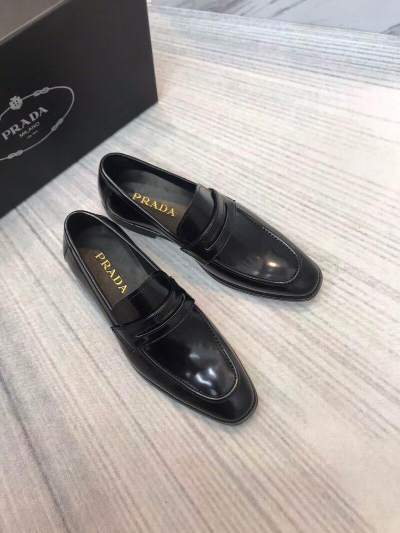 Giày lười Prada siêu cấp đế cao tag ẩn màu đen GLP30