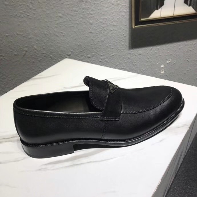 Giày lười Prada siêu cấp họa tiết logo tam giác GLP39