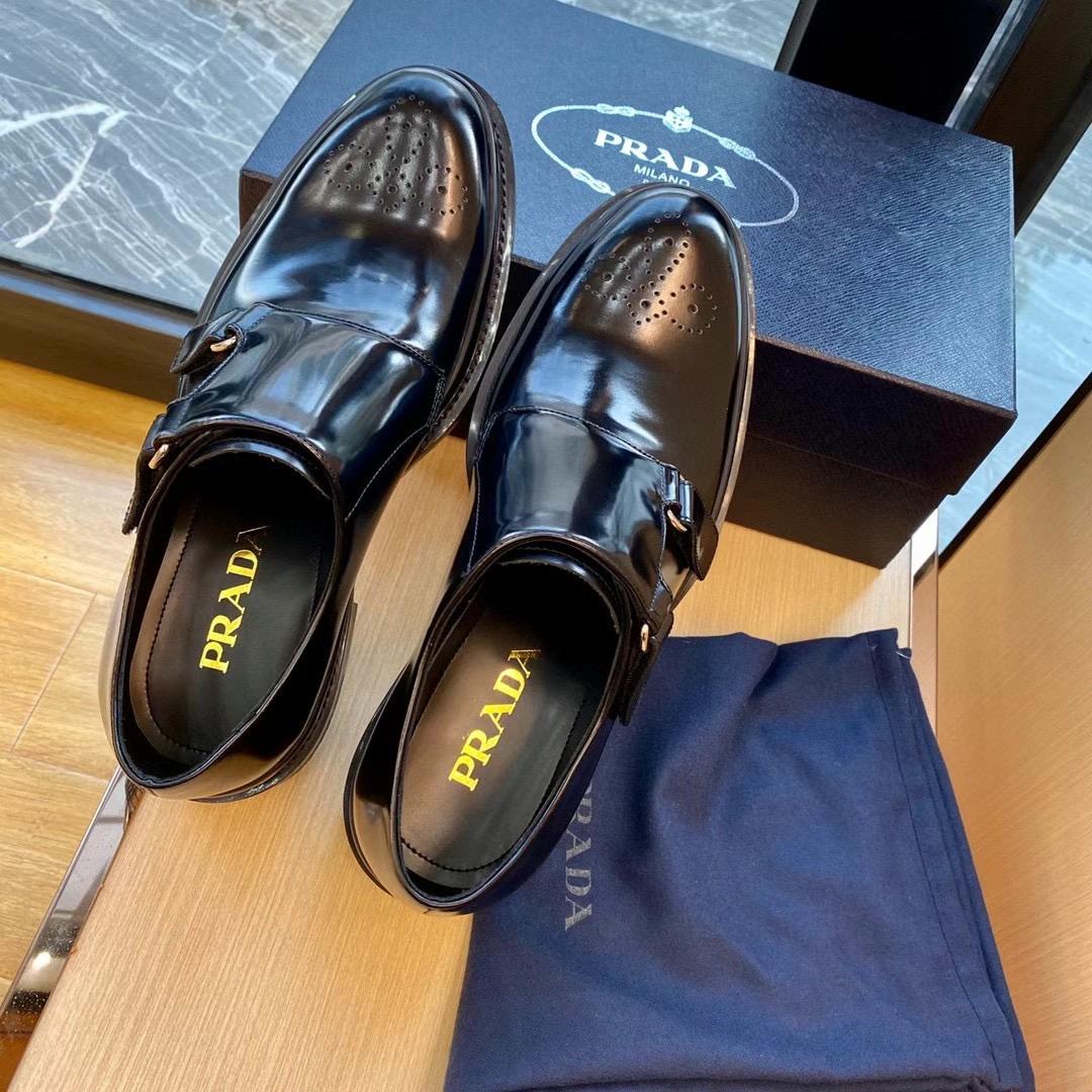 Giày lười Prada like au đế cao khóa lệch GLP33