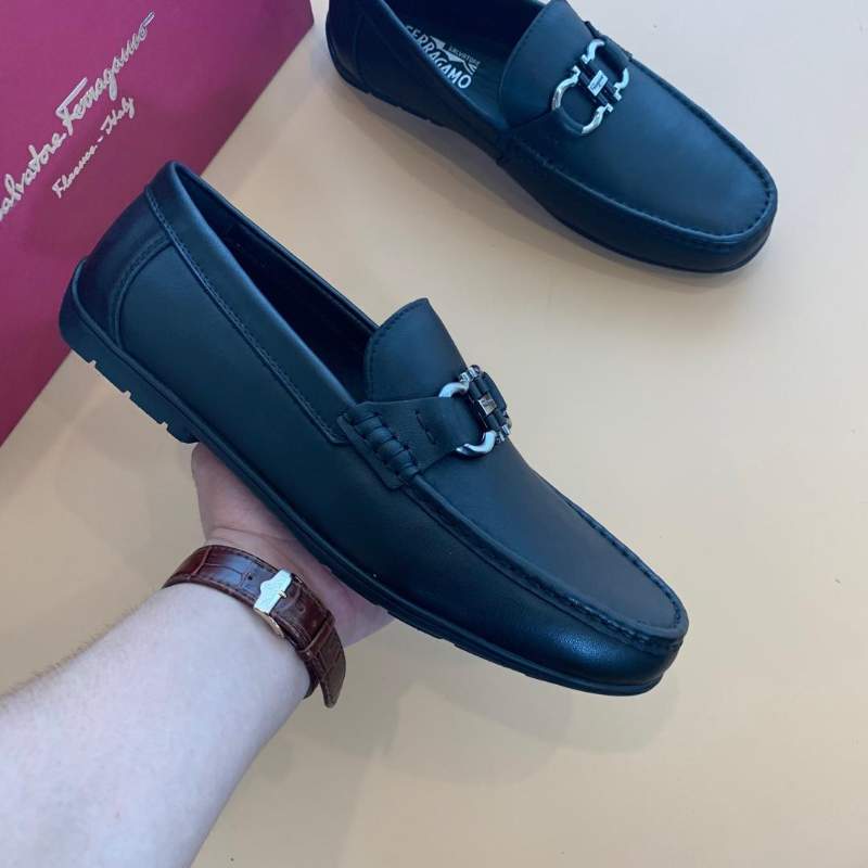 Giày lười Salvatore Ferragamo siêu cấp da trơn màu đen 