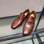 Giày lười Salvatore Ferragamo like au đế cao da trơn khoá logo lệch màu nâu GLSF16