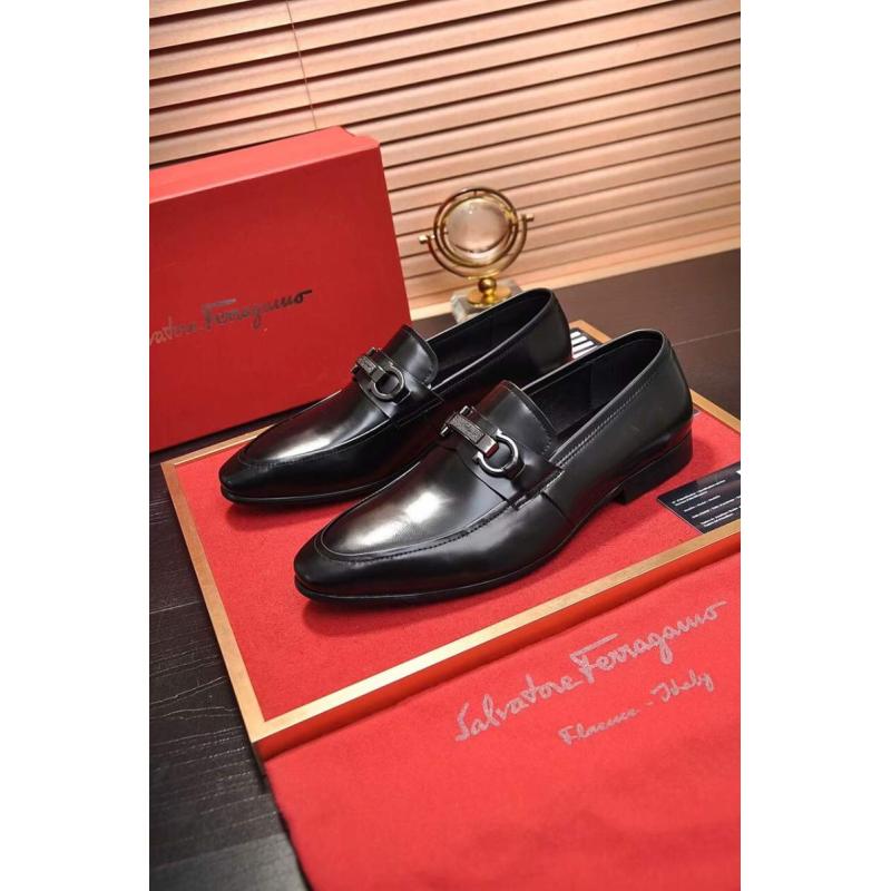 Giày lười Salvatore Ferragamo siêu cấp màu đen da bóng